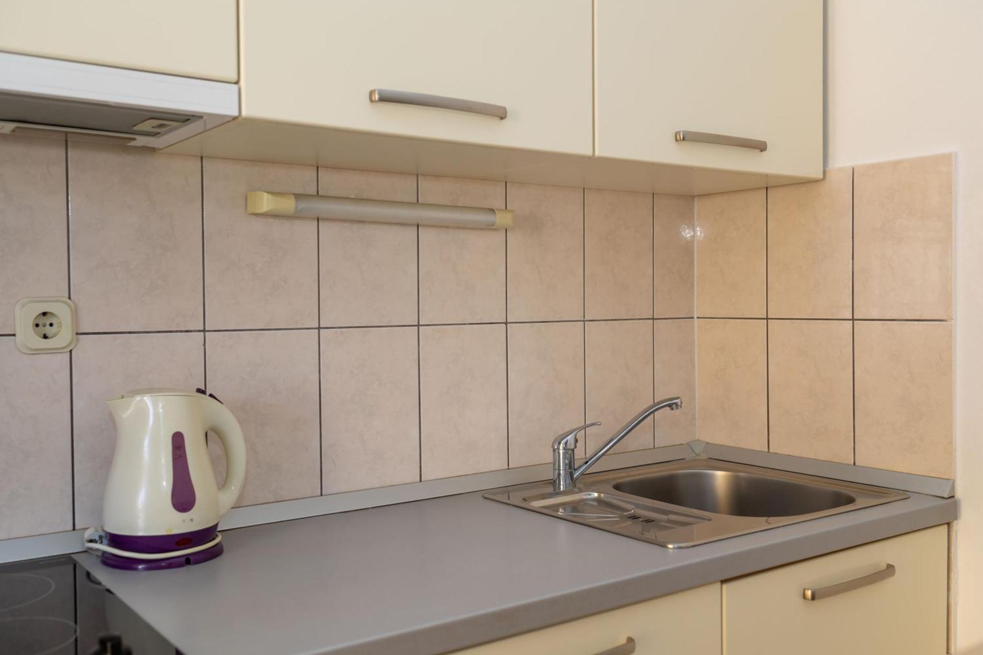 Premium Apartments - Lavica Beach Podstrana Zimmer foto