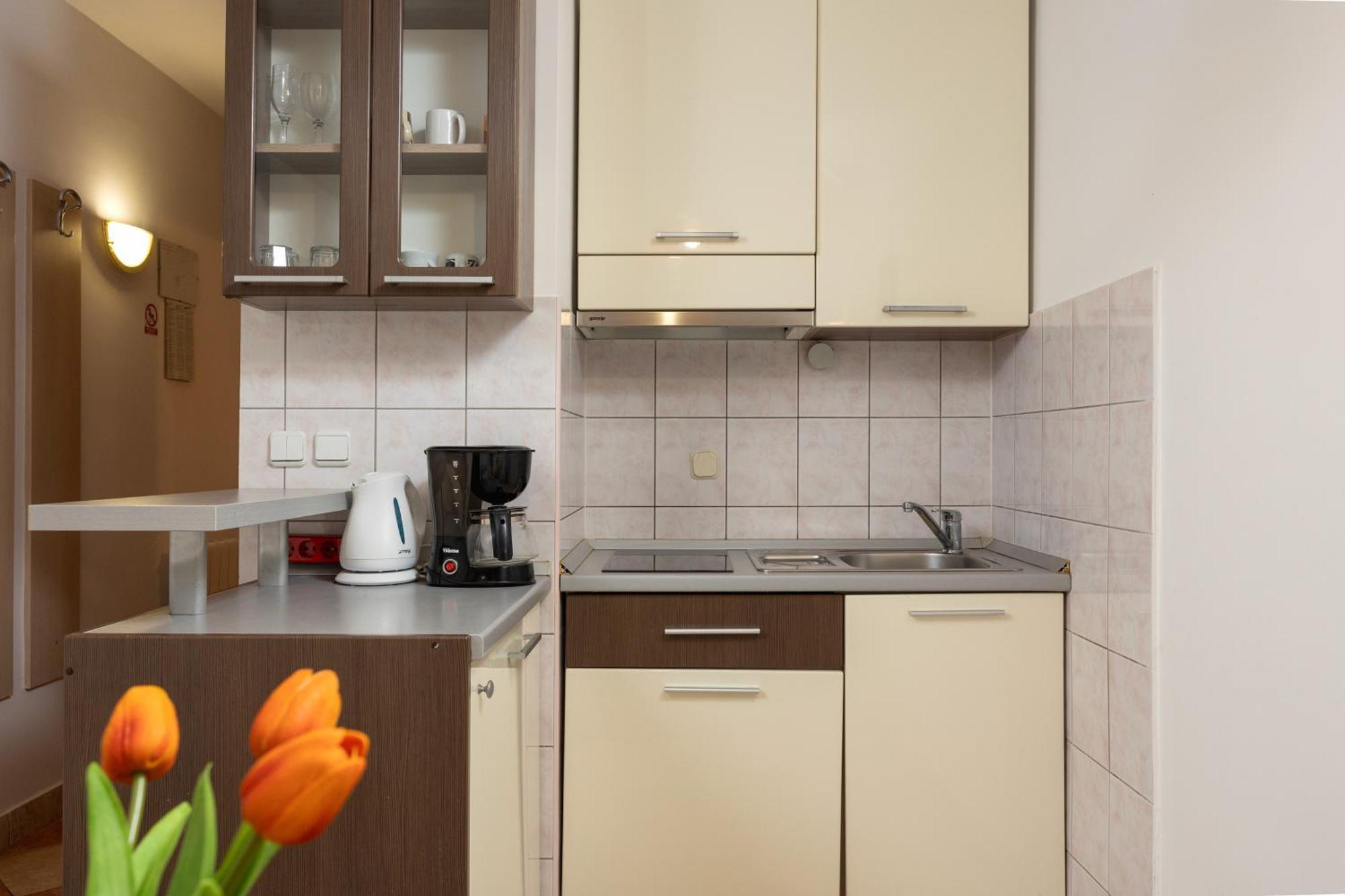 Premium Apartments - Lavica Beach Podstrana Zimmer foto
